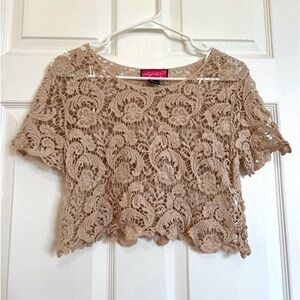 Y2K Say What? Boho Vintage Crochet Lace Beige Cropped Top Size S